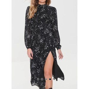 NWT Forever 21 Celestial Dress - Size Small 🩷